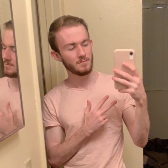 Meet your Posher, Christopher - Picture 1 of 1